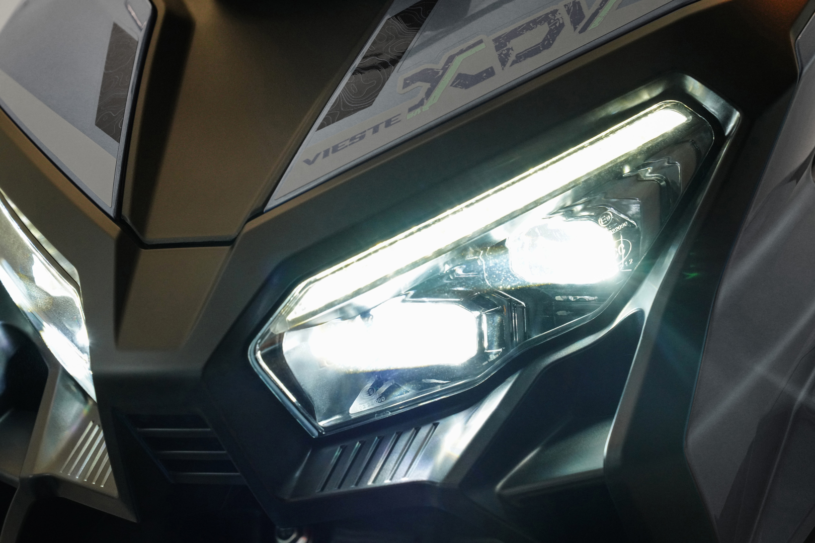 Triple Headlights